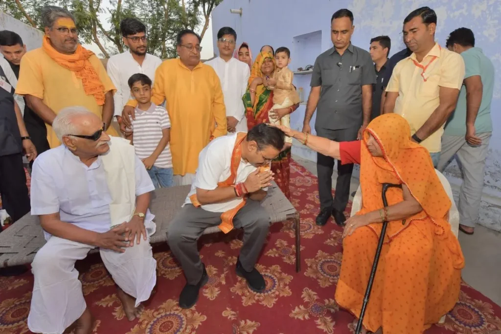 भजनलाल शर्मा अजमेर दौरा कड़ेल गांव जनसंवाद सीएचसी घोषणा