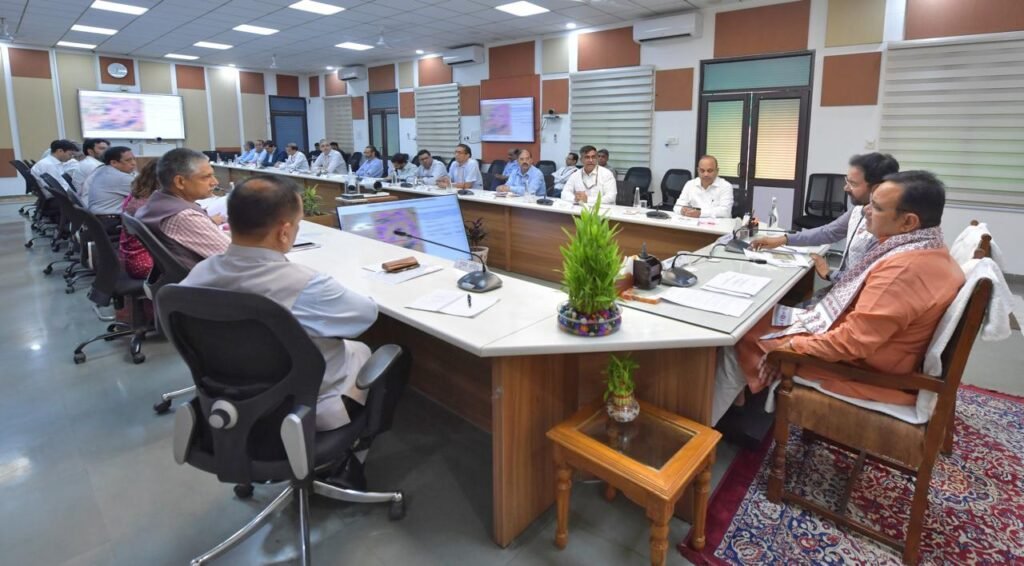 राजस्थान खनन क्षेत्र की बैठक में मुख्यमंत्री भजनलाल शर्मा और केंद्रीय मंत्री जी किशन रेड्डी
