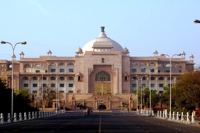 राजस्थान विधानसभा में षष्ठम सत्र के दौरान अध्यक्ष वासुदेव देवनानी