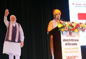 मुख्यमंत्री भजनलाल शर्मा राजस्थान में पत्रकार आवास योजना 2026 का शुभारंभ करते हुए