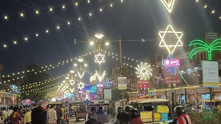जयपुर चारदीवारी दिवाली बाजार और ग्राहकों की खरीदारी