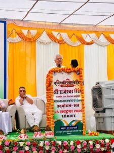 सीकर के नेछवा में मतदाता जागरूकता अभियान के दौरान मतदान की शपथ लेते विद्यार्थी और नागरिक कॉपी करें