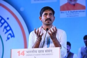डूंगरपुर पंचायत चुनाव में सांसद राजकुमार रोत के गांव में चाचा सोहनलाल की हार
